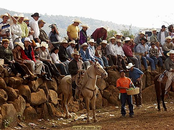 DesMontes, Michoacan
Mexico 2004